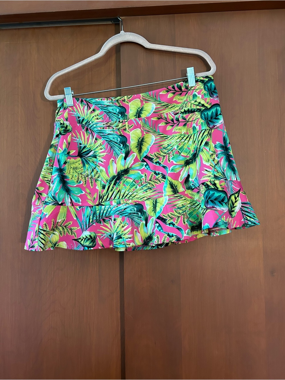 Tommy Bahama Golf Tropical Print Skorts